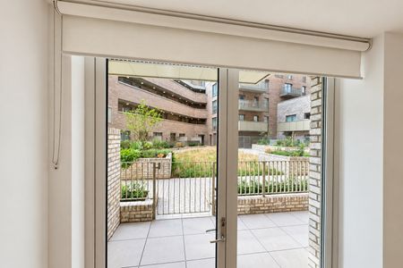 1 Bed Flat, Monterrey House, W3 - Photo 3