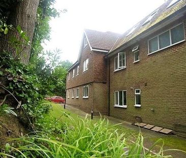 Cherwell Lodge, Cherwell Road, Heathfield, East Sussex, TN21 - Photo 2