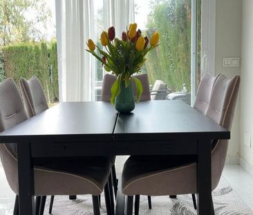 Luxury Townhouse for rent in Nueva Andalucia, Andalusia - Photo 2