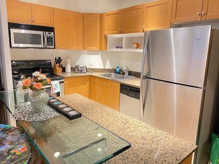 For Lease - 8 York Street Unit# 3410, Toronto, Ontario - Photo 2