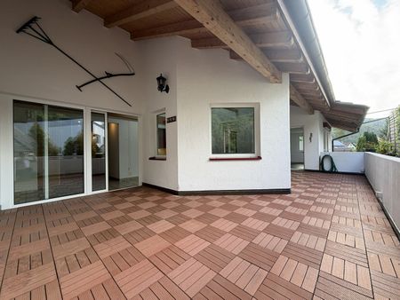 Grosszügige 215 m² Wohnung mit Sauna, Galerie und grosser Terrasse - Foto 4