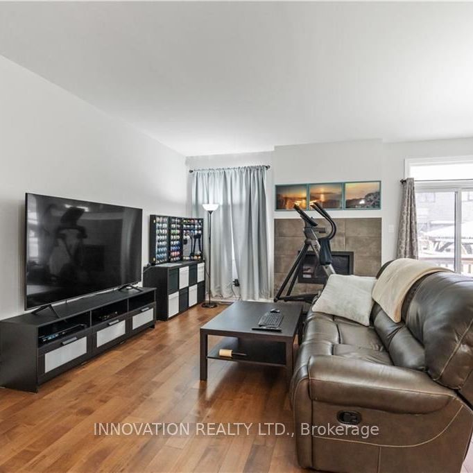 For Lease - 254 Munro Street, Carleton Place, Ontario - Photo 1