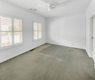 25 Cumberland Street, Newtown - Photo 2