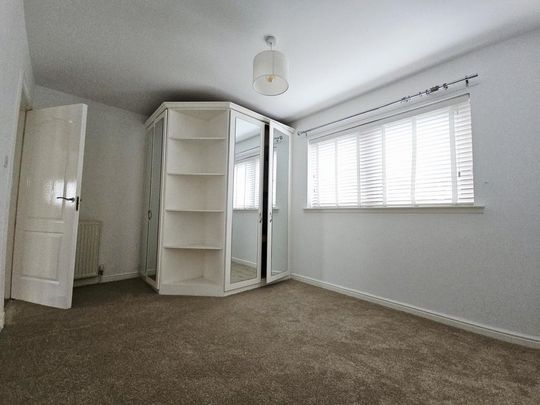 1 bedroom ground floor flat to rent - Photo 1