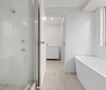 Immaculately Presented & Freshly Painted Three Bedroom Home!! - Photo 1