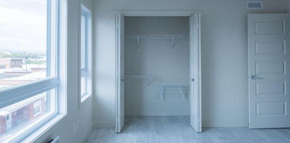 5 1/2 | occupation 1er juillet | Quartier Saint-Sauveur - Photo 2