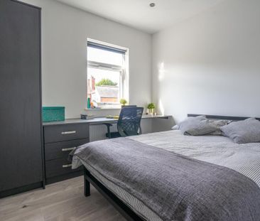 Severn Street (8 bed) - Photo 3