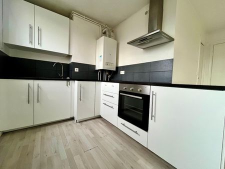 Location Appartement 2 pièces 37m² NANTES 44300 - Photo 4