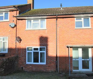 3 bedroom terraced house to rent - Photo 1