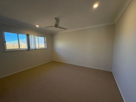 38 Raven Court, Park Ridge QLD 4125 - House For Rent | Domain - Photo 4
