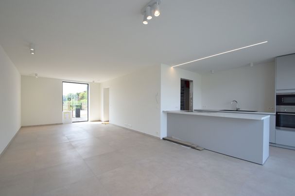 Luxueus afgewerkte nieuwbouwwoning met 3 slaapkamer te Jonkerhove - Photo 1