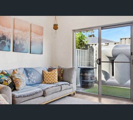 4/10 Sismey Road, Christies Beach, SA 5165 - Photo 5