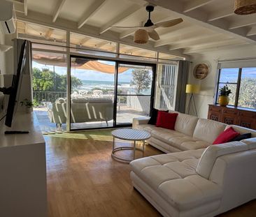 Furnished Apartment with Beach Views - Photo 4
