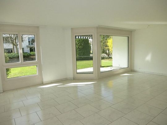 An erhöhter Lage, Nähe Sportanlage - Foto 1