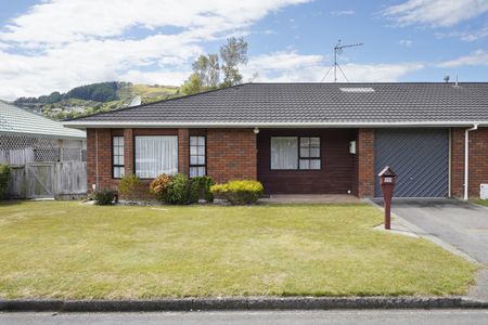 110 Oxford St, Tawa - Photo 5