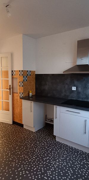 Location Appartement 4 pièces 112m² - Photo 1