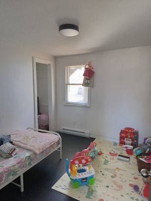 5 Storey Rd. W Unit A – Main Floor - Photo 1