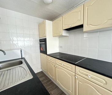 Berners Way, Broxbourne - Photo 1