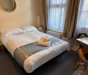 Studio Flat, Tottenham Lane, N8 - Photo 2