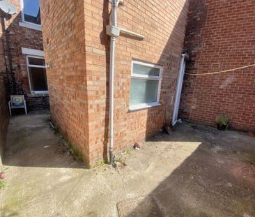 Victoria Road East, Hebburn, Tyne and Wear, NE31 1XG - Photo 4