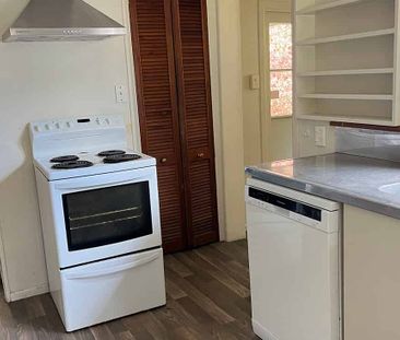 3BR Bethlehem Home - Photo 1