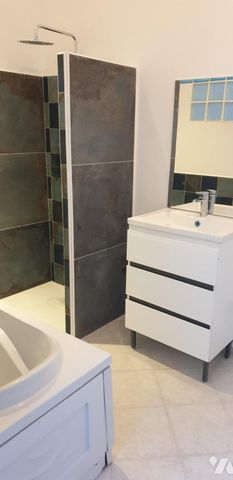 STUDIO AVEC COUR / CENTRE-VILLE - Photo 5