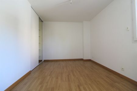Location Maison 5 pièces 118m² - Photo 3