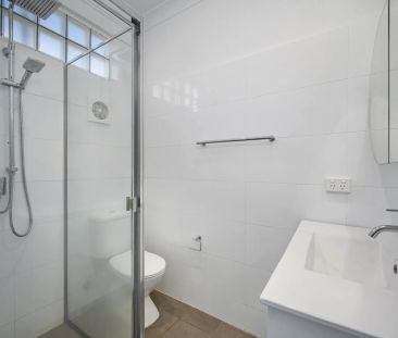 Ultra-Versatile Five Bedroom Family Home in Heart of Artarmon Close... - Photo 4