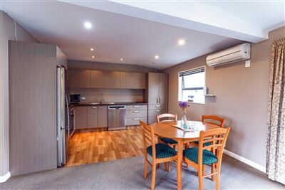 8a Broadbent Street, Riccarton, NZ 8041 - Photo 3