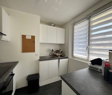 Location Appartement 2 pièces 39m² - Photo 4