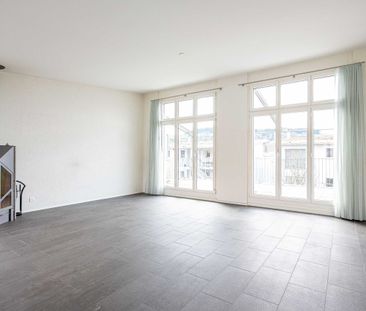 Rent a bright 4.5-room penthouse apartment with terrace in Boll/Vec... - Foto 1