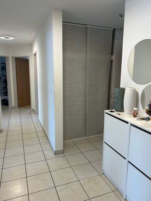 4 Zimmer, 96 m², 1. Stock - Photo 1