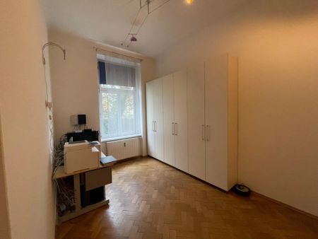 FAMILIENHIT - WOHNEN in stilvoller, zentral gelegener VILLA - Foto 5