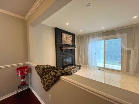 For Lease - 71 Covent Crescent, Aurora, Ontario - Photo 5