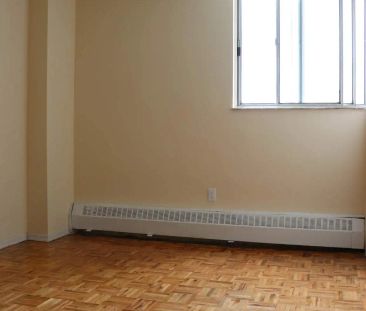5 Glamorgan Avenue, Toronto — 1 Bedroom - Photo 1