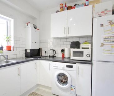 3 bedroom apartment to rent - Photo 1