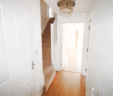 Pasadena Avenue, Warrington - Photo 5