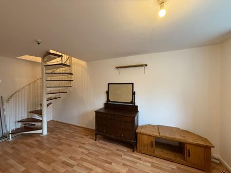 1 bedroom flat to rent - Photo 3