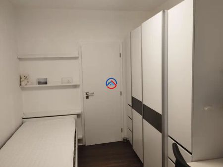 Pronájem nadstandardního zařízeného bytu 3+kk (64 m) s terasou v novostavbě v blízkosti centra - Photo 4