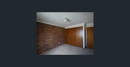 NORTH-FACING LIVING - Photo 3