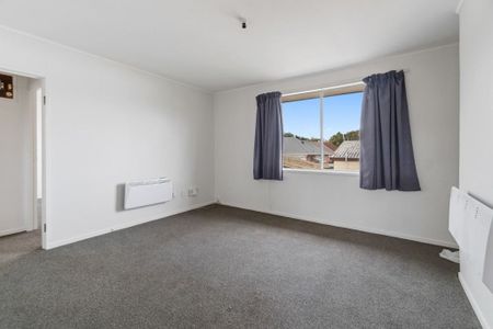 Tidy Unit In Sandringham - Photo 2