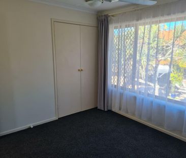 CLOSE TO THE RIVER IN NOOSAVILLE - Photo 4