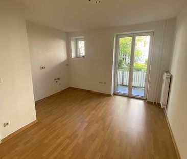 Schöne 1-Zimmer EG Wohnung mit Balkon - Photo 1