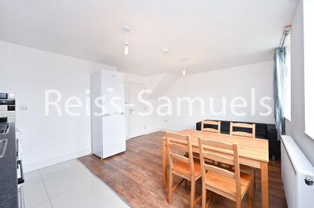 4 bedroom maisonette to rent - Photo 2