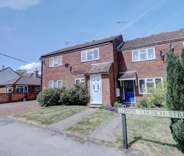 2 bedroom mid terraced house to rent - Photo 1