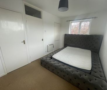 Daniel Close, Birchwood, WA3 6QL - Photo 2