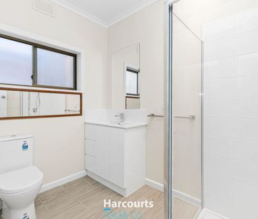 9 Larch Street, Thomastown, Vic 3074 - Photo 6