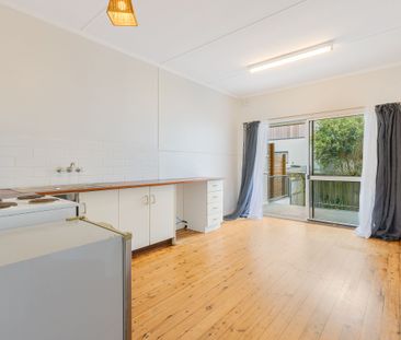 Pet Friendly Coastal Beach Shack with Ocean Views - Photo 1