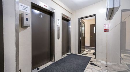 For Lease - 30 Speers Road Unit# 1705, Oakville, Ontario - Photo 3