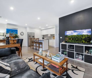 17 Palmyra Street, Keysborough VIC 3173 - Townhouse For Rent | Domain - Photo 5